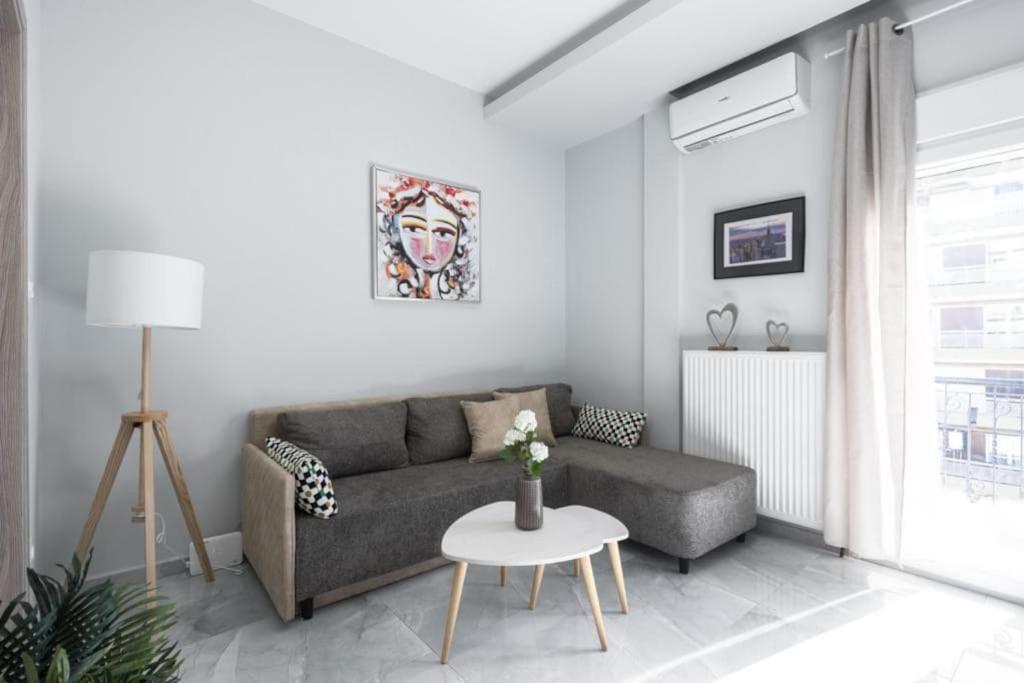 Soleggiato Minimal Apartment Thessaloníki Exteriör bild
